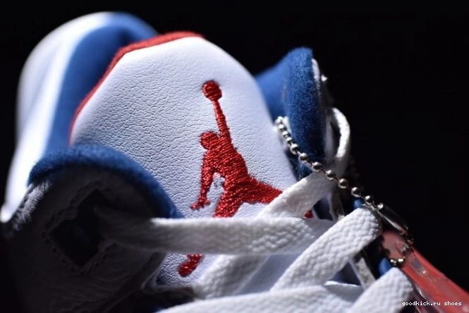 80% Off Sale Nike Retro Jordan True First Look Air Air Blue 3 854262-106 0722